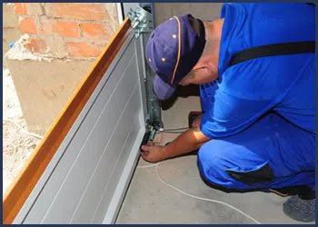 Neighborhood Garage Door Gary, IN 219-221-4035 - cont-door-instiallation-t-22-gr-23m